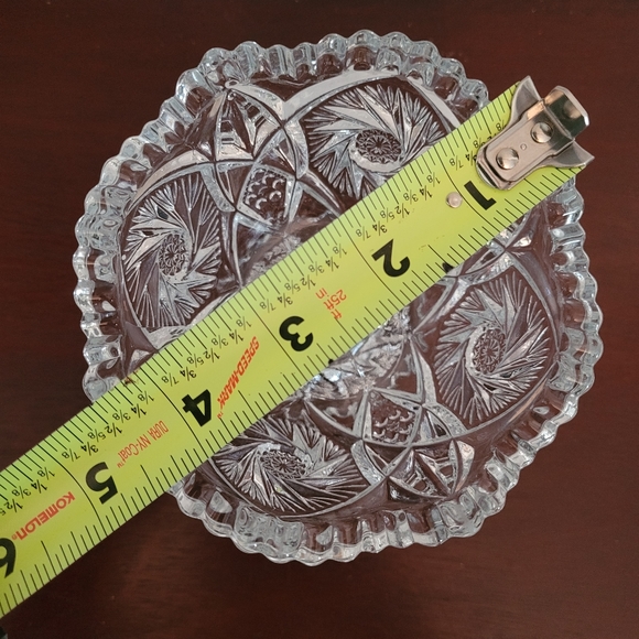 Vintage Glass footed bowl cup candy dish with sawtooth edge - Picture 5 of 5